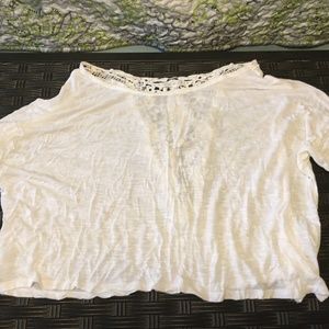 Junie & Jade Long Sleeved Cropped Top